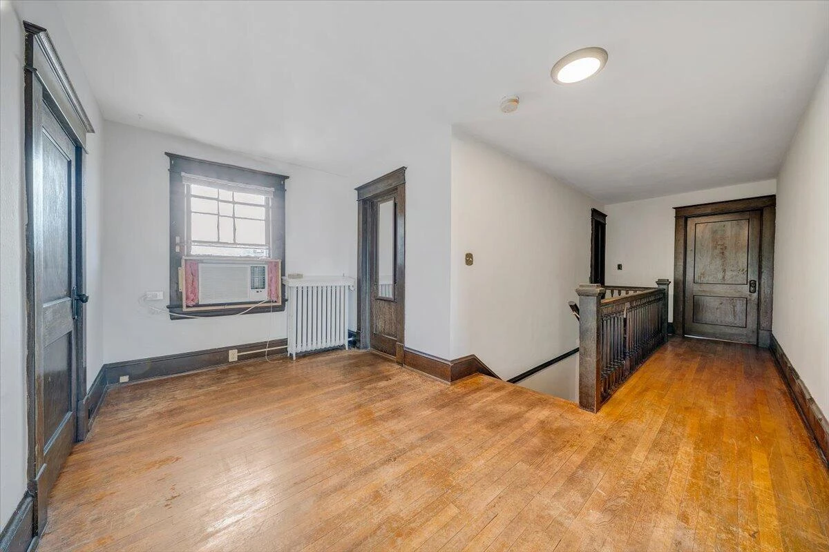 601 Camilla AVE SE - Photo 27