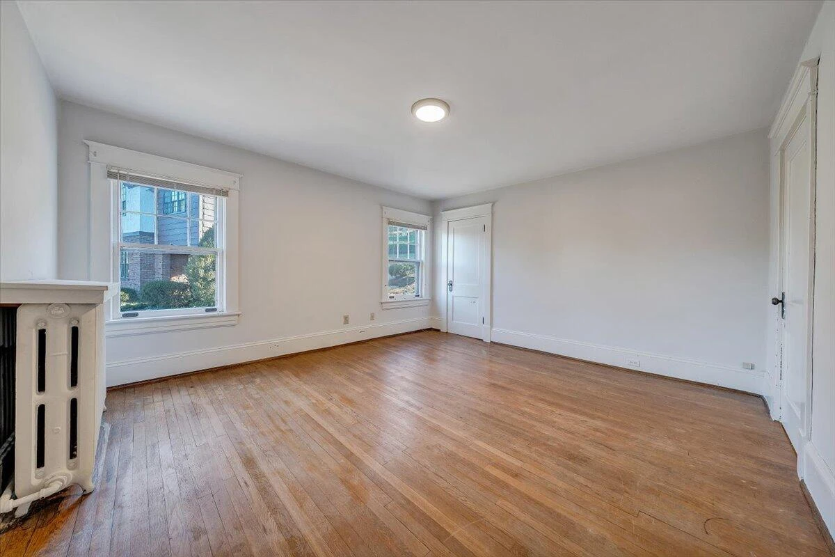 601 Camilla AVE SE - Photo 31