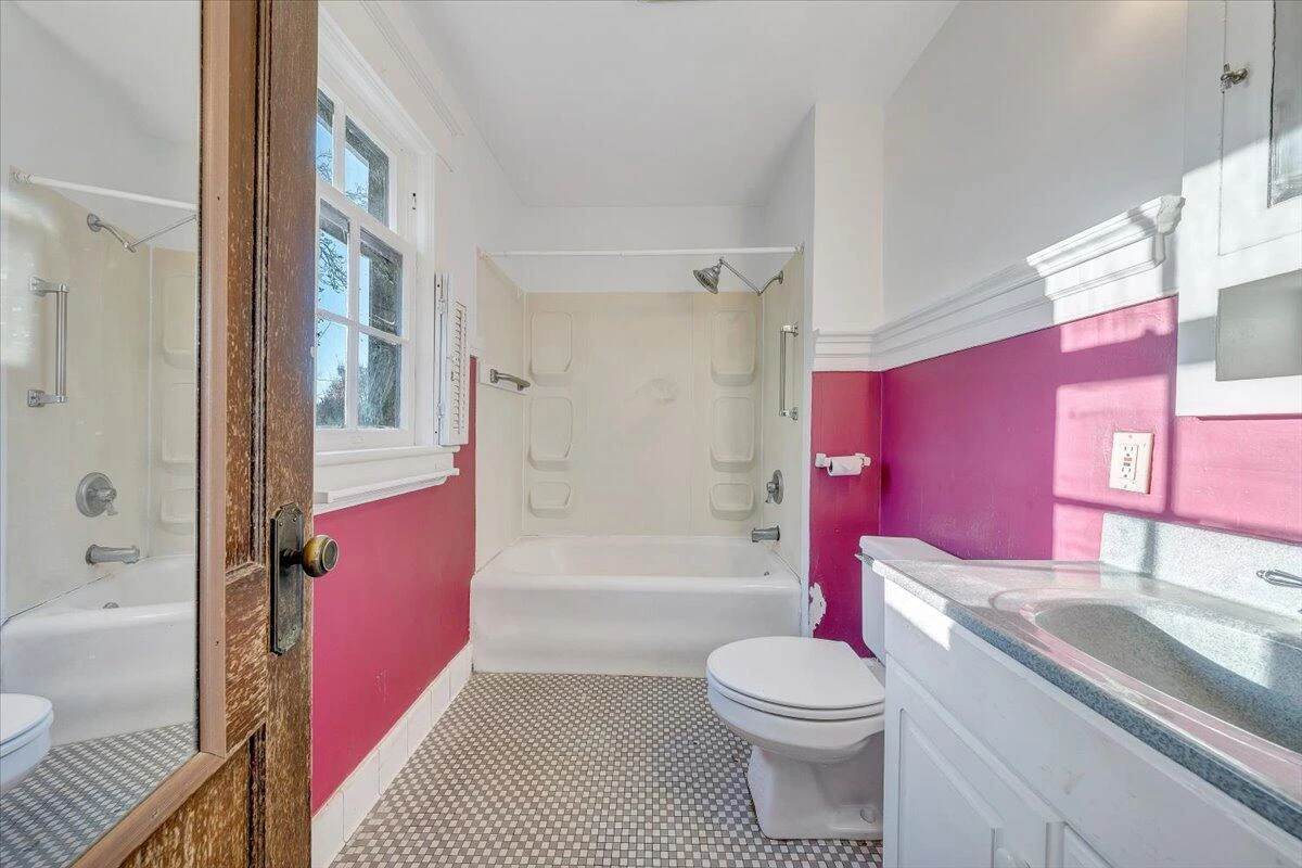 601 Camilla AVE SE - Photo 36
