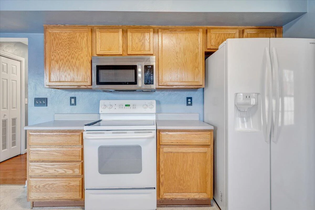 6717 Albert RD - Photo 12