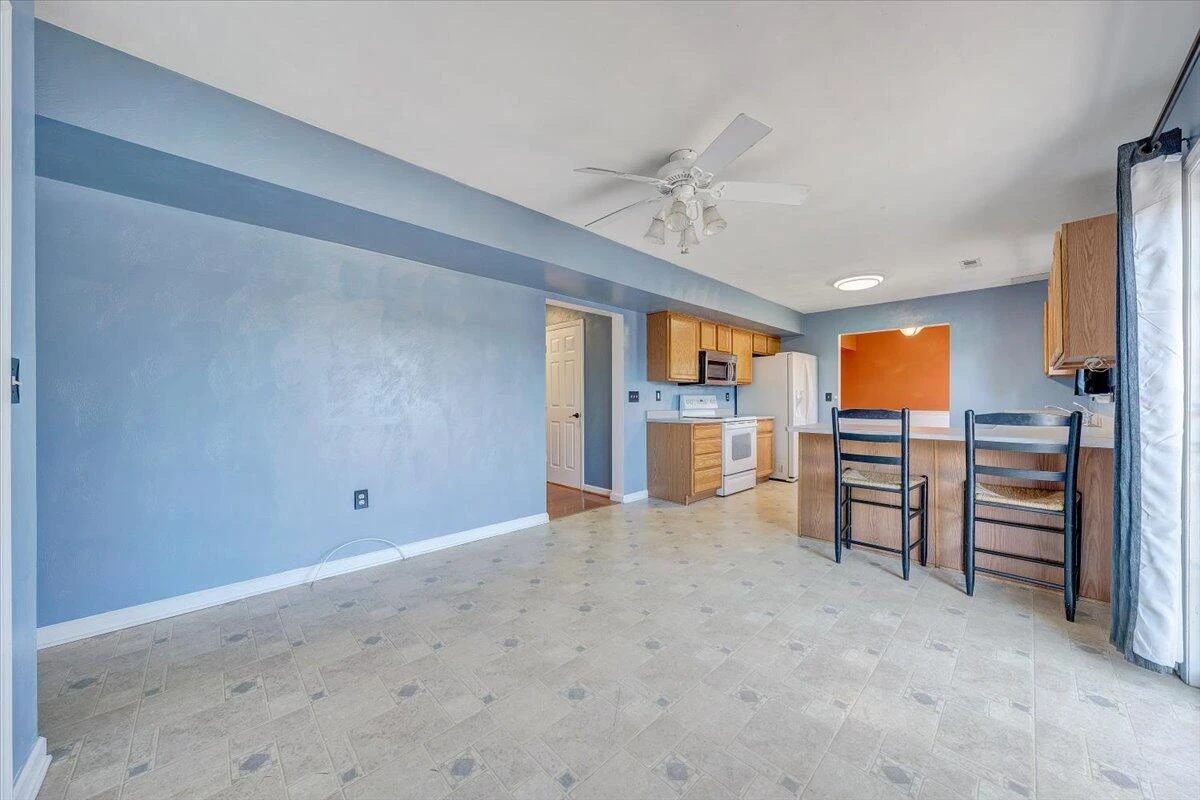 6717 Albert RD - Photo 16
