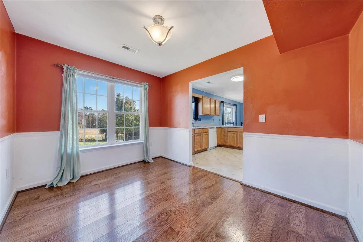 6717 Albert RD - Photo 8