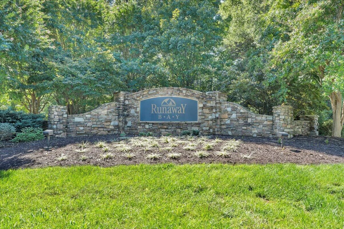 Lot 87 RUNAWAY BAY RD - Photo 3