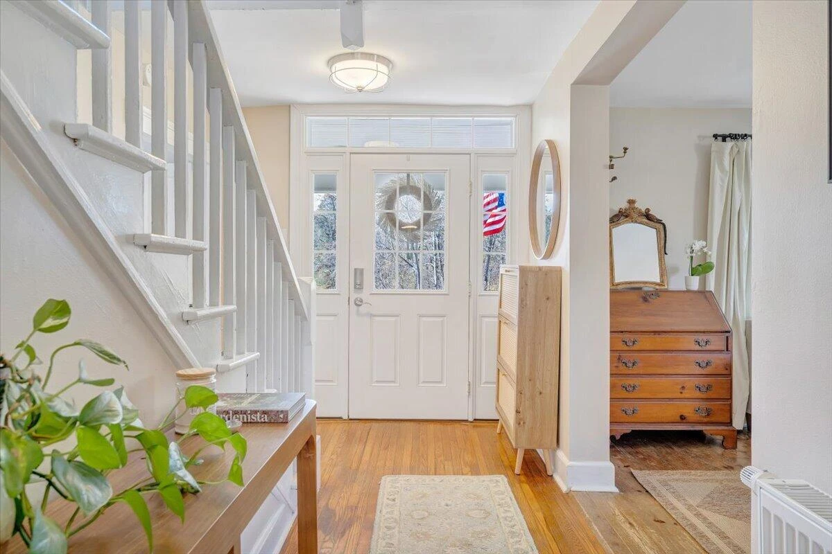 7758 Old Fincastle RD - Photo 17