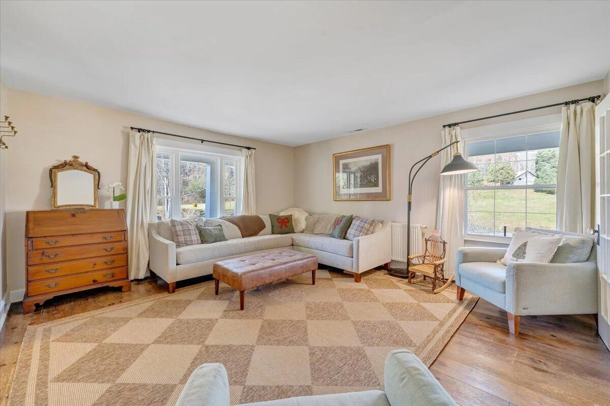 7758 Old Fincastle RD - Photo 20