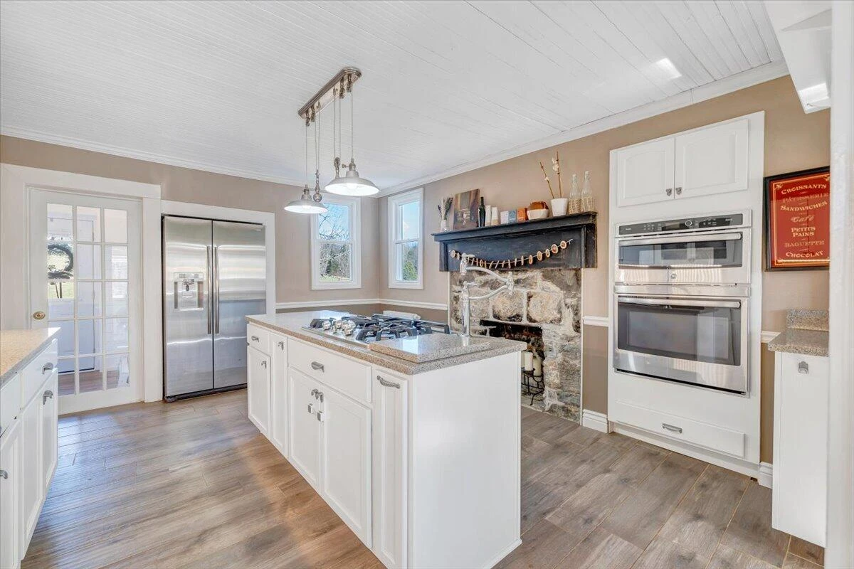 7758 Old Fincastle RD - Photo 32