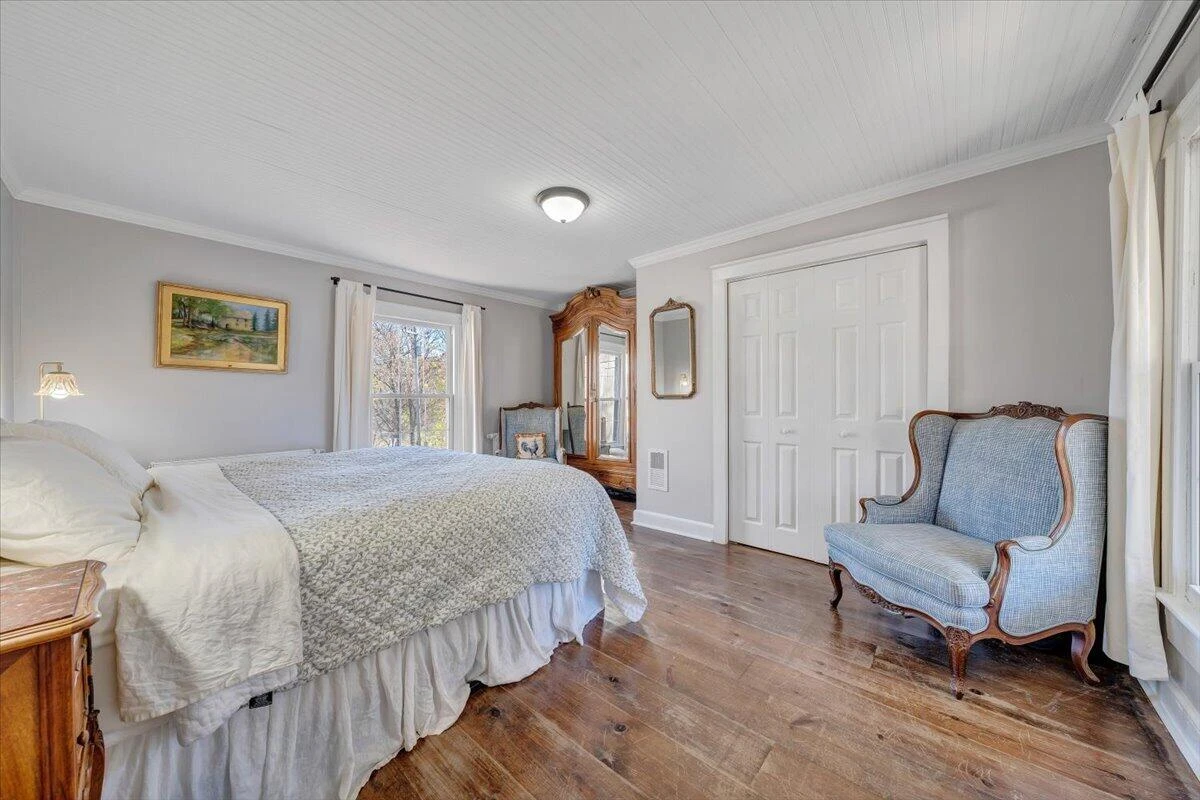 7758 Old Fincastle RD - Photo 35