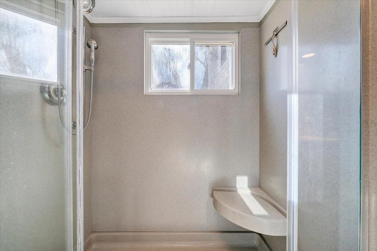 7758 Old Fincastle RD - Photo 38