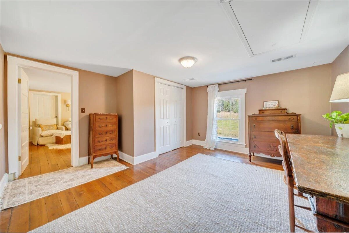 7758 Old Fincastle RD - Photo 46