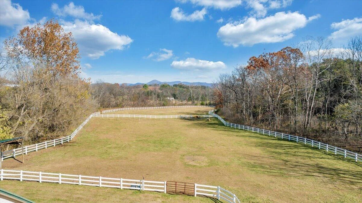 7758 Old Fincastle RD - Photo 70