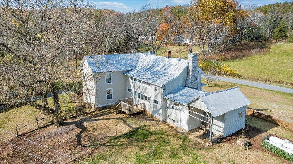 7758 Old Fincastle RD - Photo 85