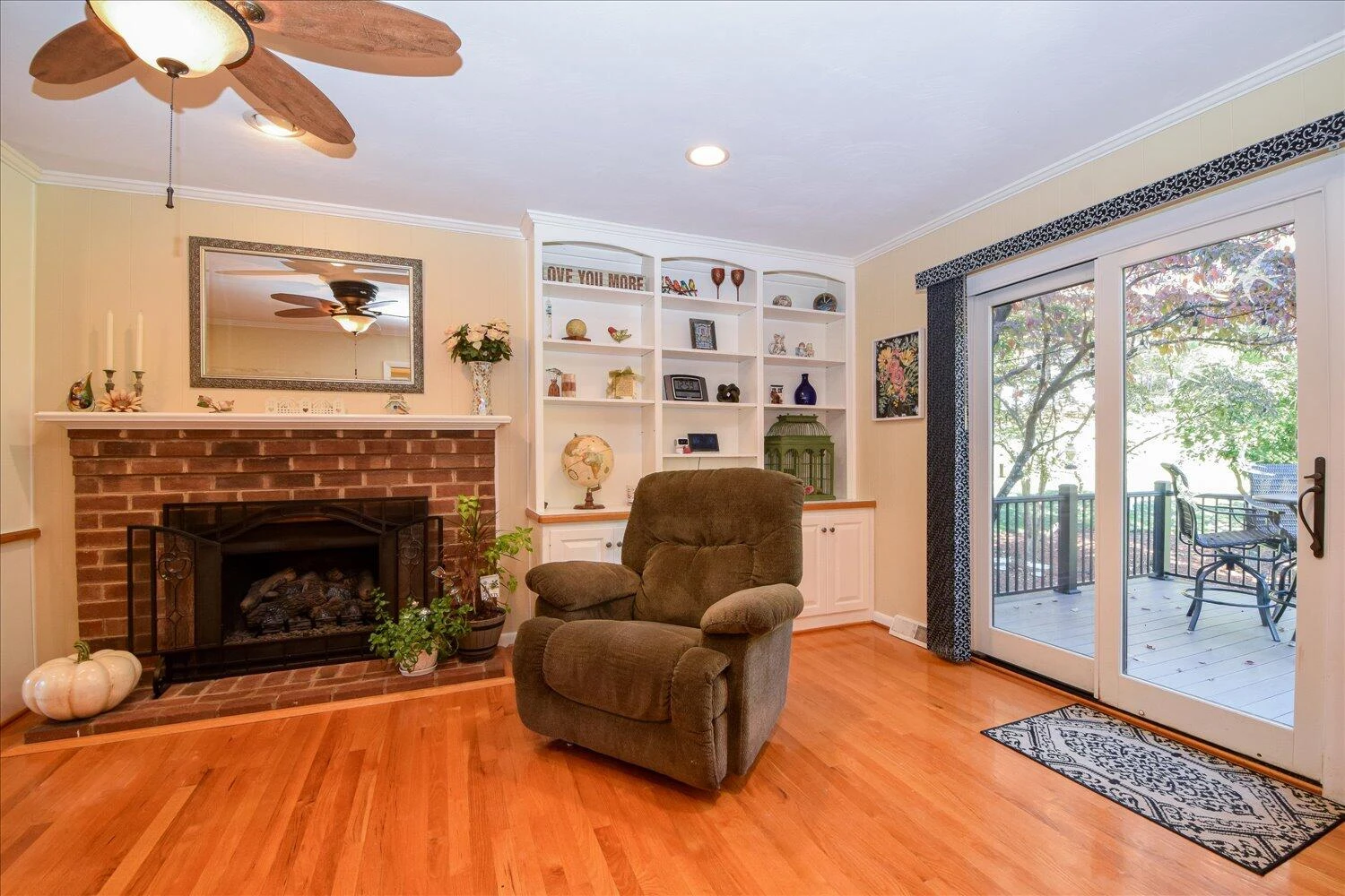 6140 Flamingo DR - Photo 17