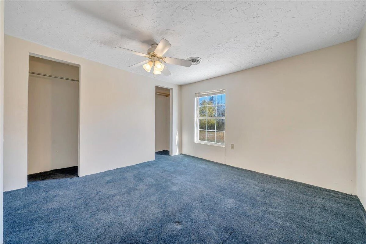 112 N Hancock ST - Photo 28