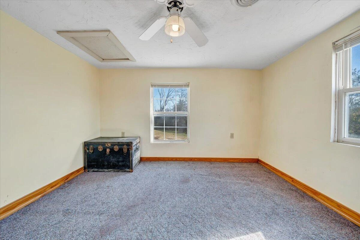 112 N Hancock ST - Photo 30