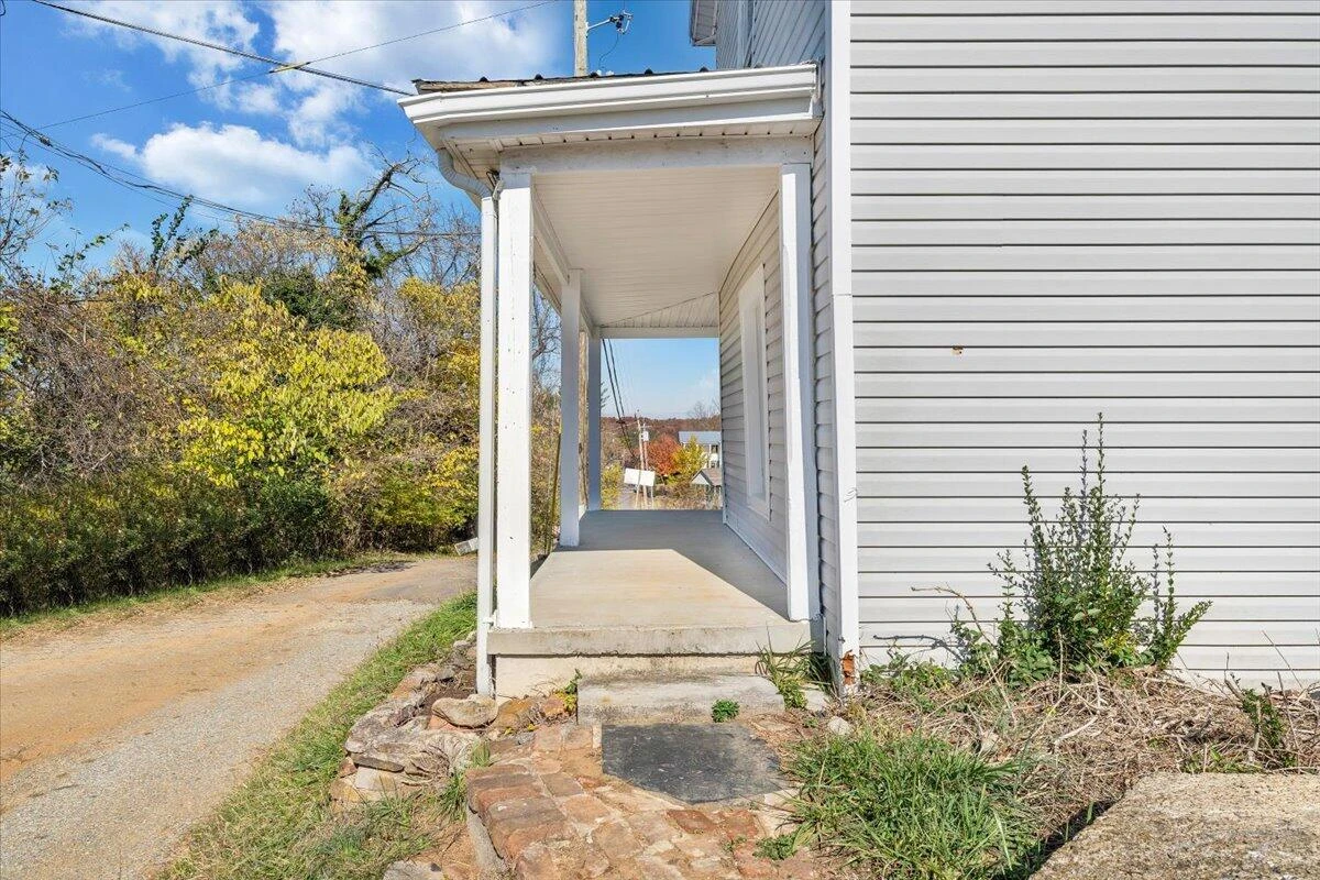 112 N Hancock ST - Photo 44