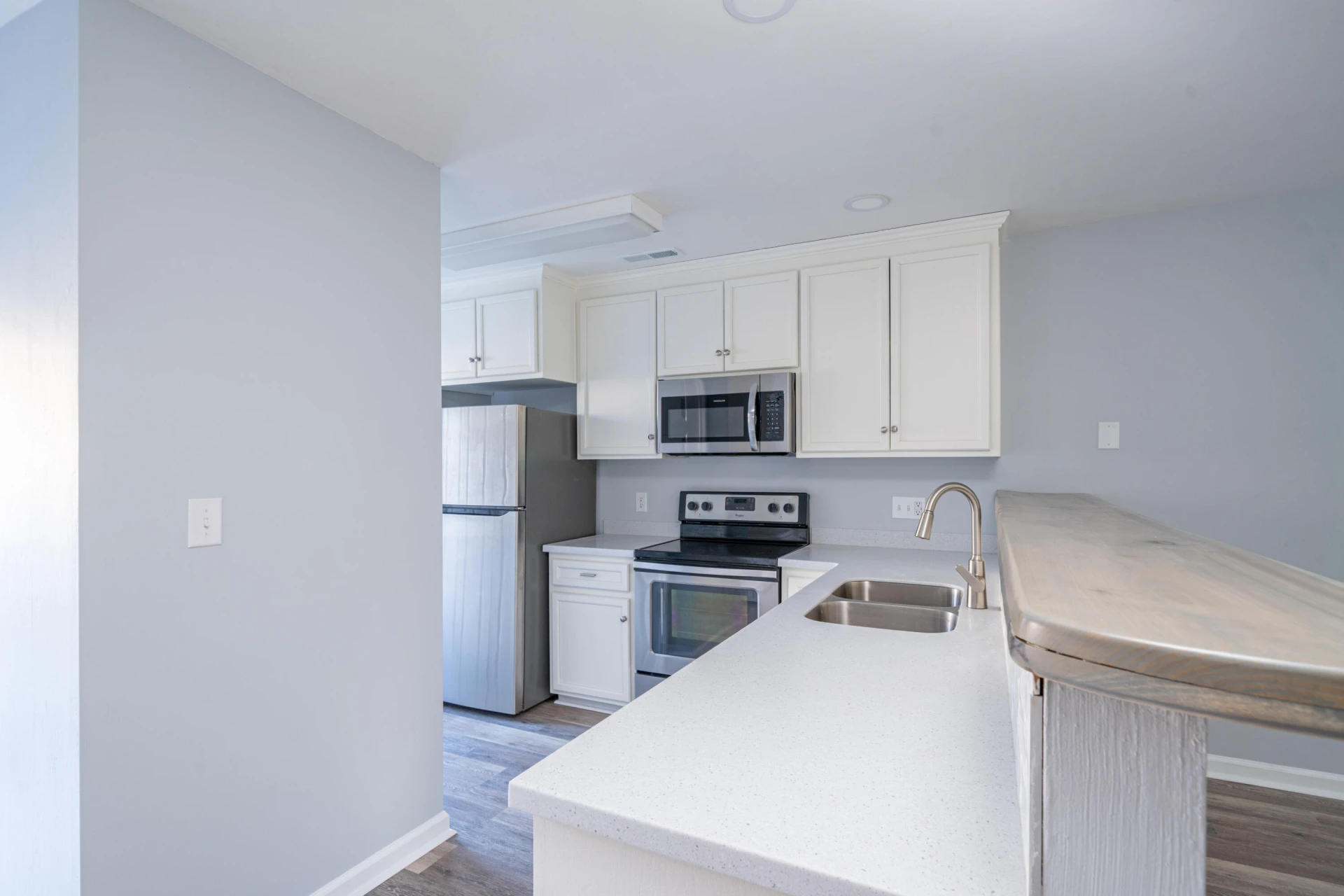 444 Tinkerview DR - Photo 3
