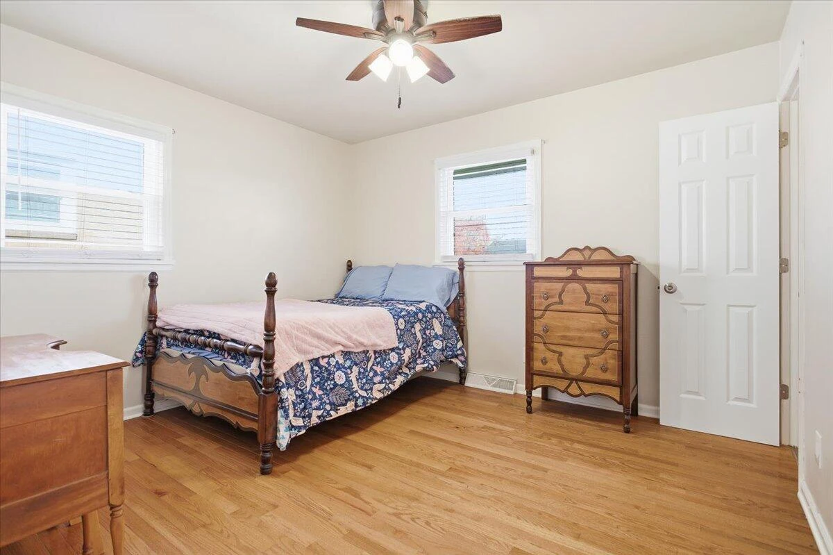 1406 Lancer DR - Photo 15