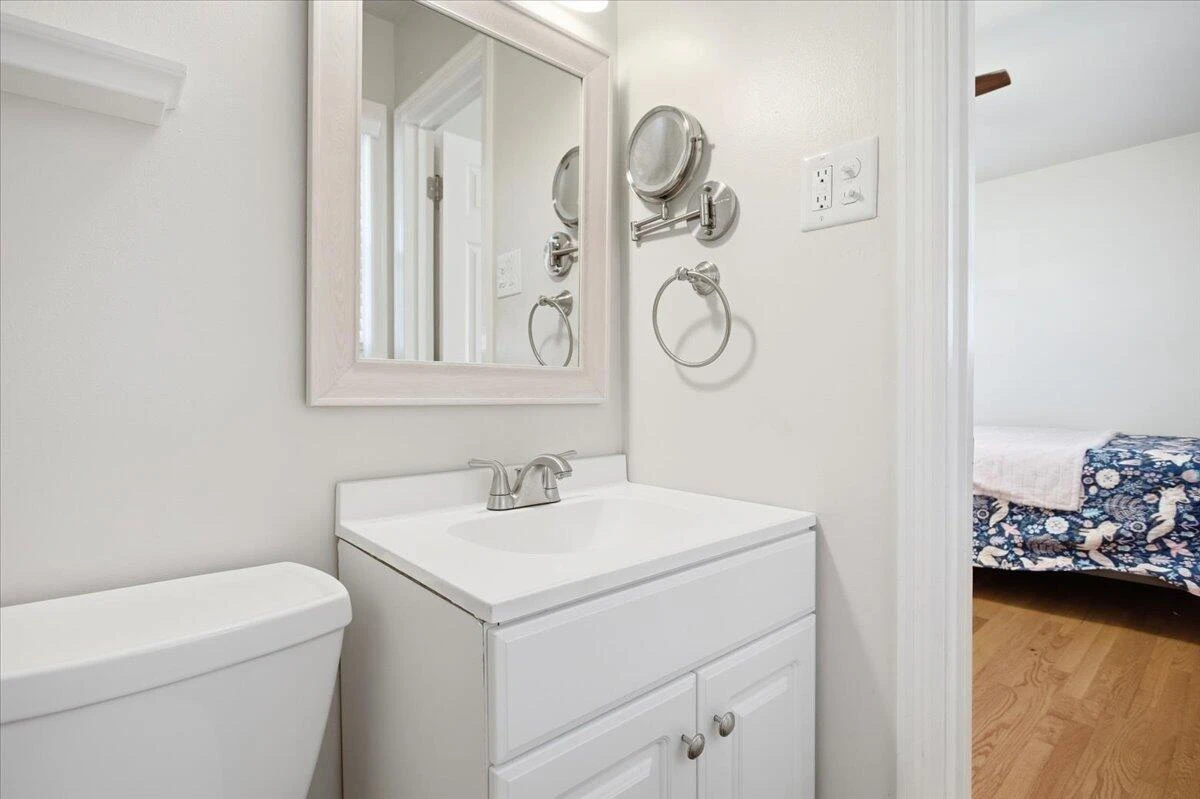 1406 Lancer DR - Photo 17
