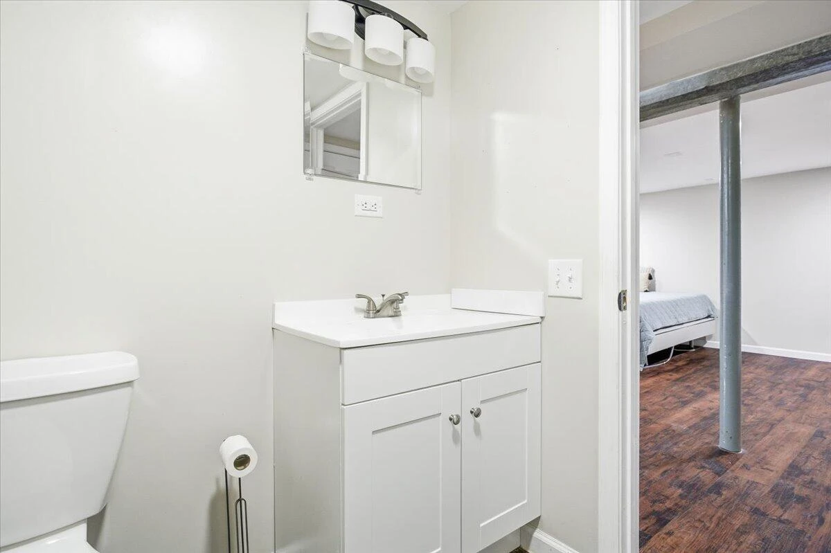 1406 Lancer DR - Photo 23