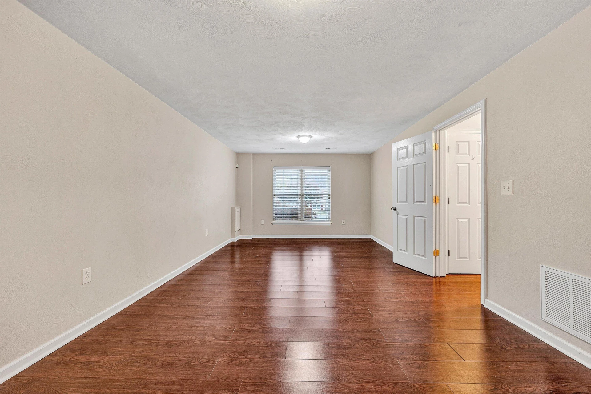 1619 Bush Farm DR - Photo 30