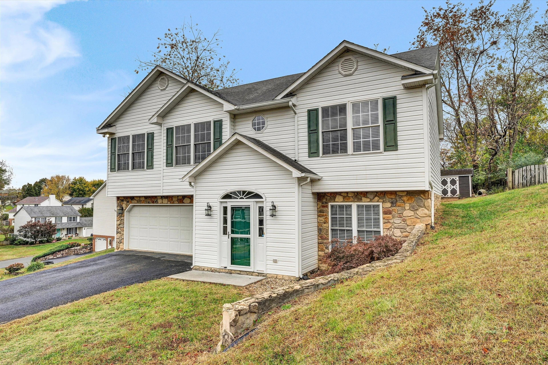 1619 Bush Farm DR - Photo 5