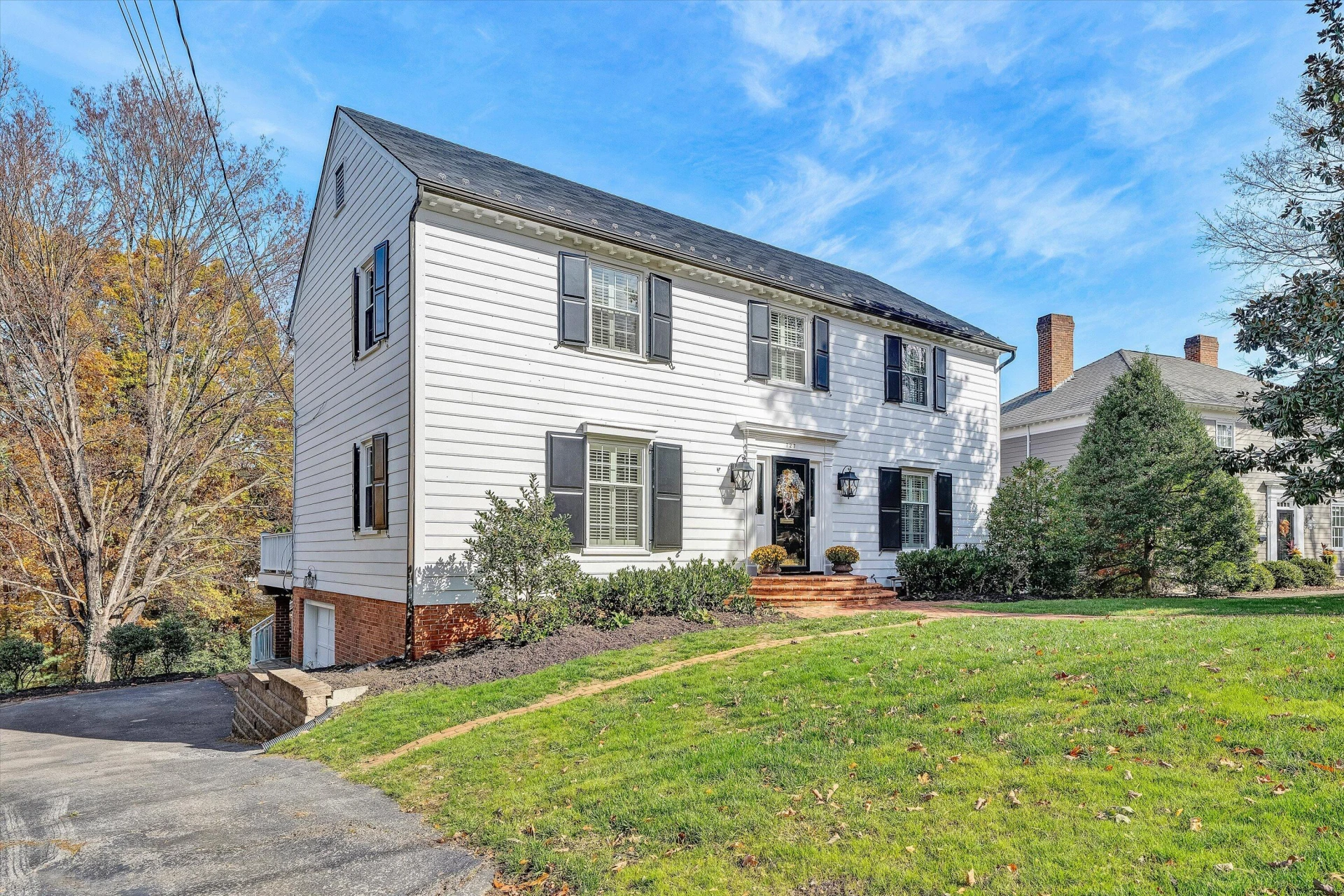 727 White Oak RD SW - Photo 5