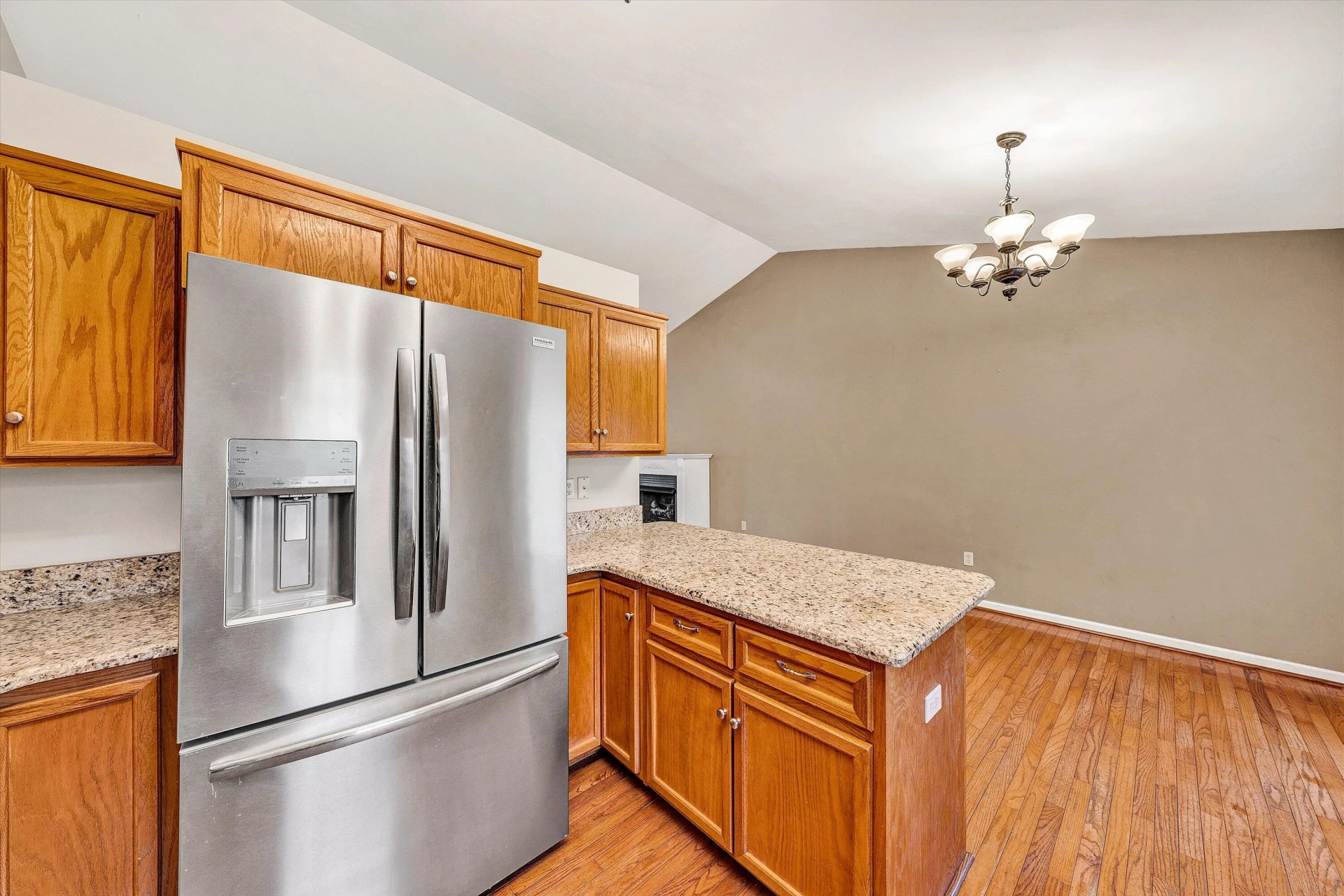 826 Coyner Springs RD - Photo 16