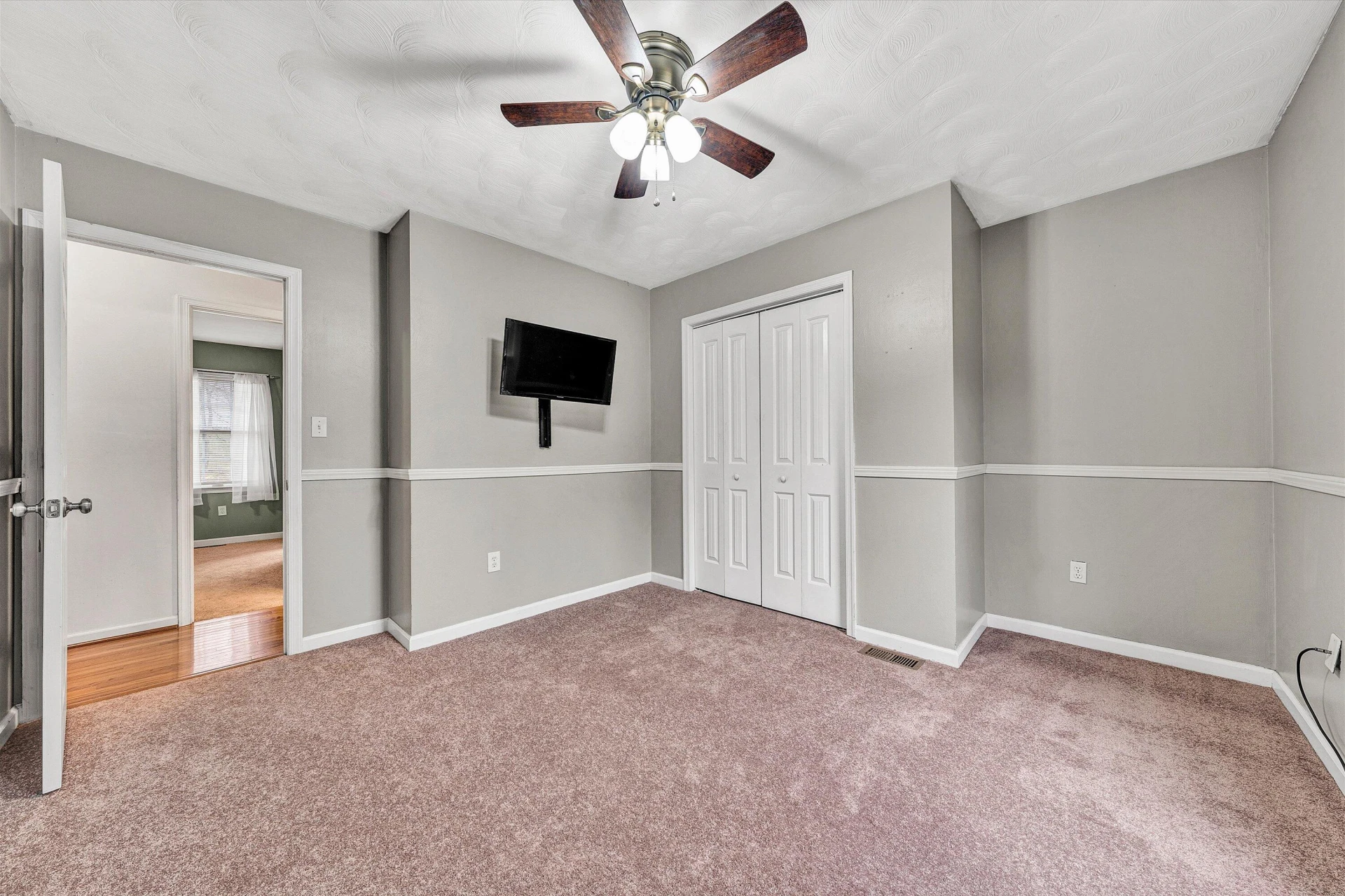 826 Coyner Springs RD - Photo 27