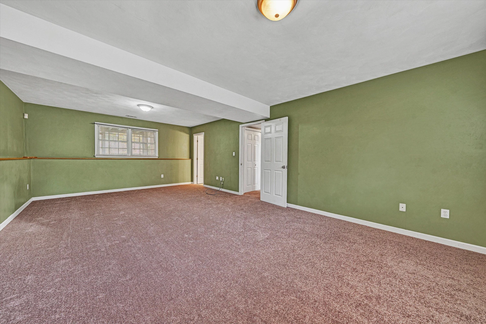 826 Coyner Springs RD - Photo 30