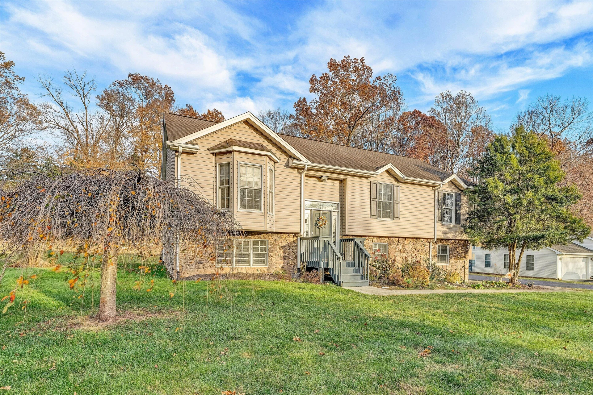 826 Coyner Springs RD - Photo 5