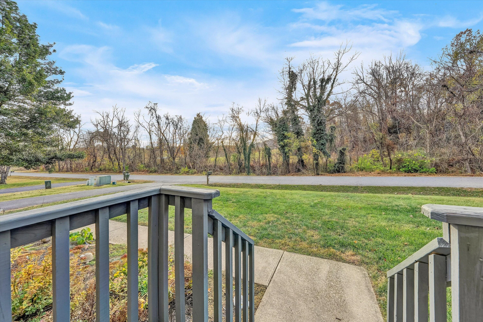 826 Coyner Springs RD - Photo 7