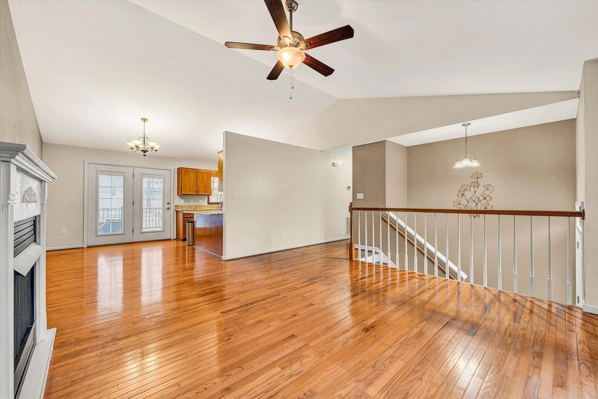 826 Coyner Springs RD - Photo 8