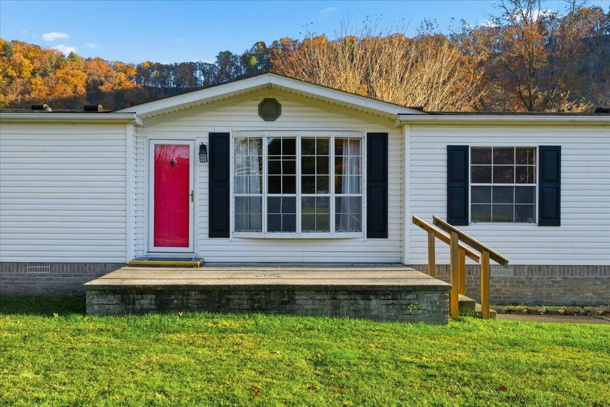 108 Weaver Dr - Photo 2