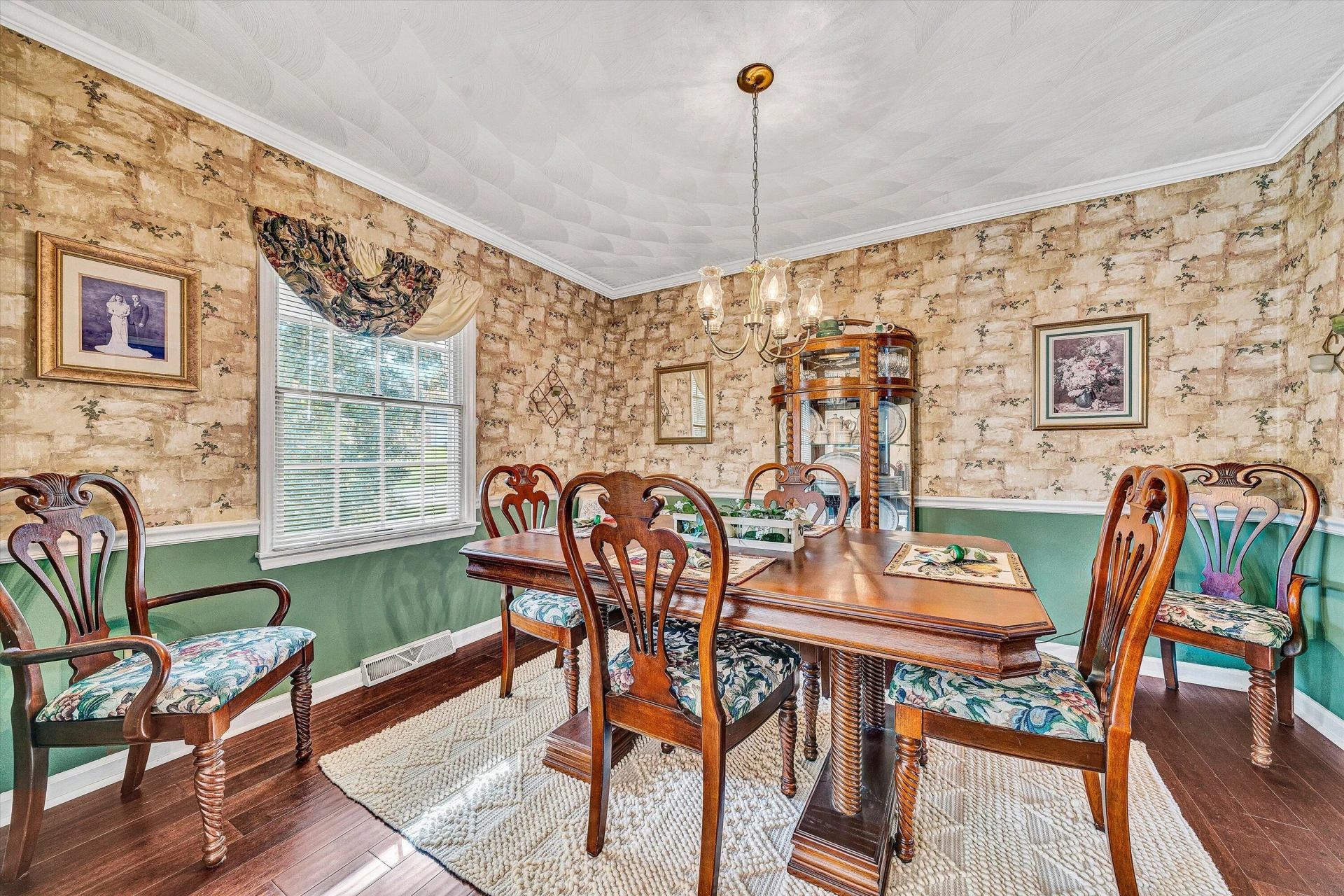 4927 Huntridge RD - Photo 5