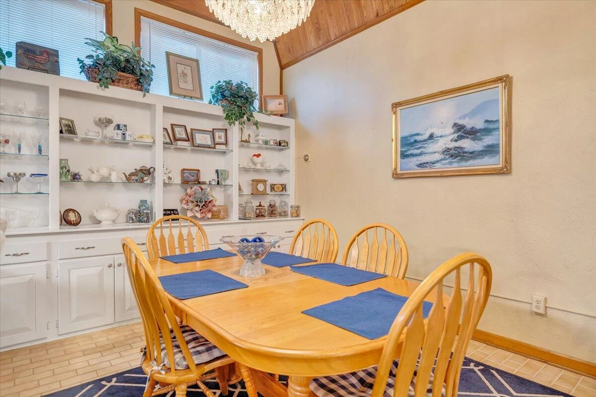549 Clydes RD - Photo 22