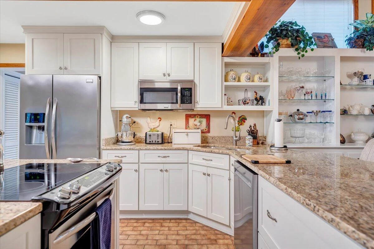 549 Clydes RD - Photo 31