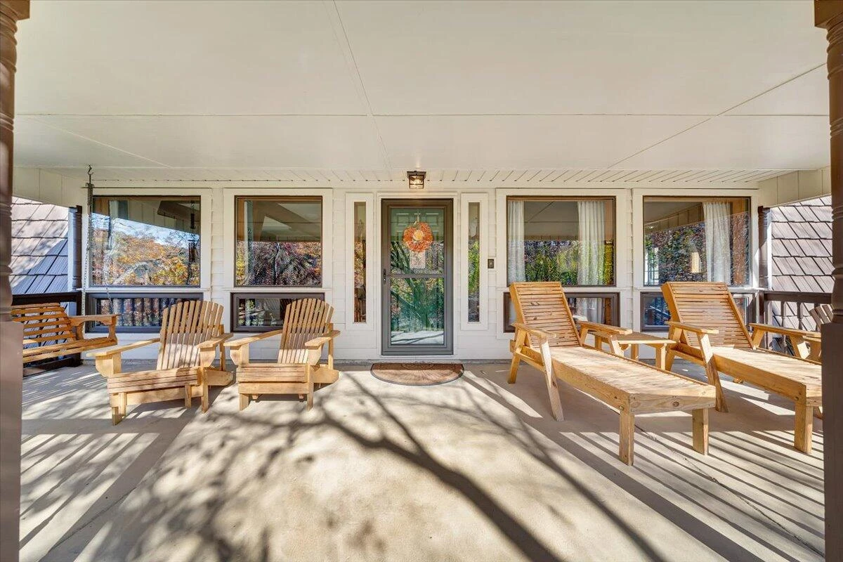 549 Clydes RD - Photo 5