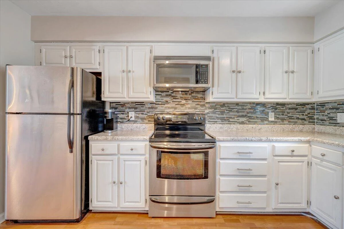 2447 Post Oak RD - Photo 12