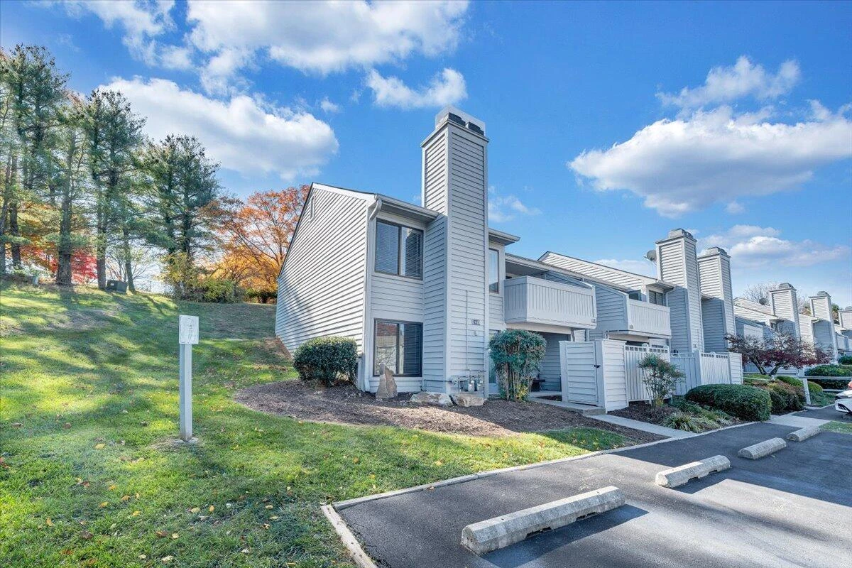 2447 Post Oak RD - Photo 26