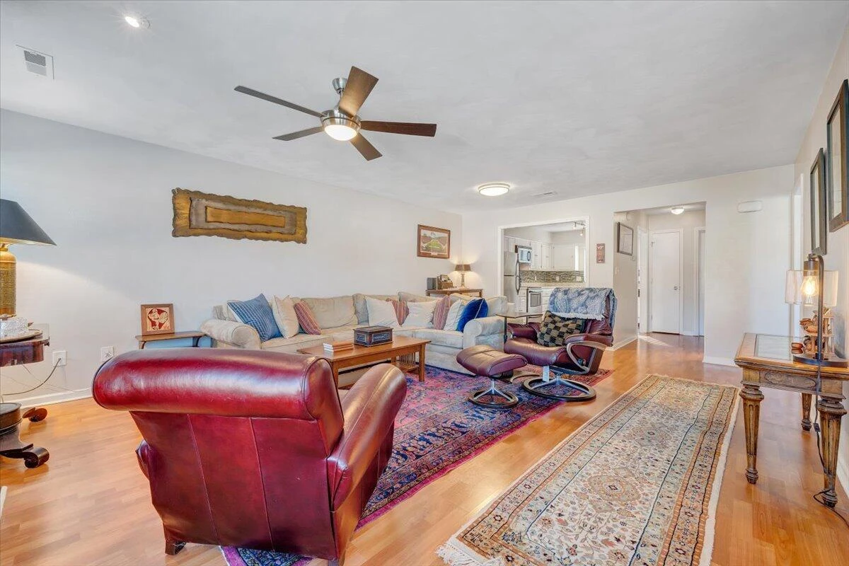 2447 Post Oak RD - Photo 6