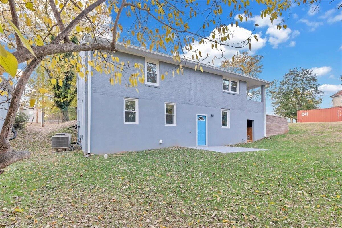 515 South ST - Photo 34