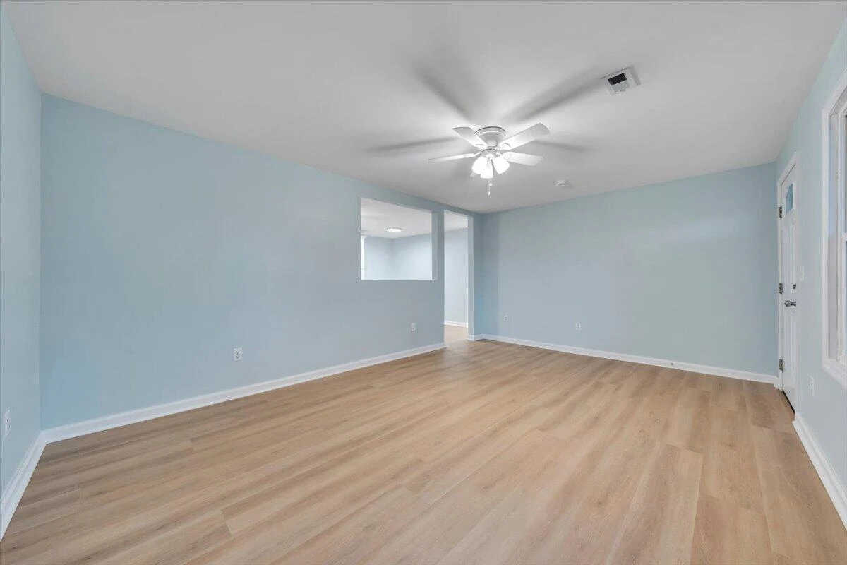 515 South ST - Photo 4