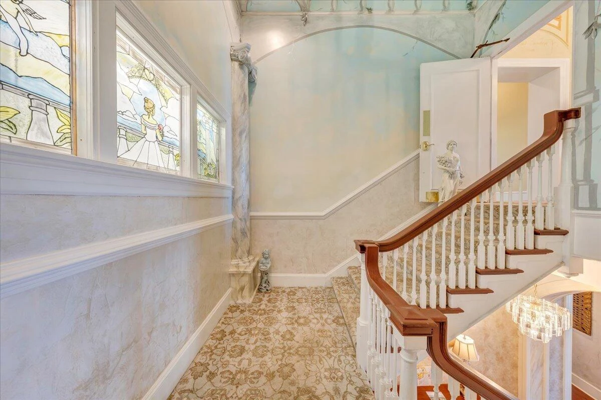 812 E MAIN ST - Photo 39