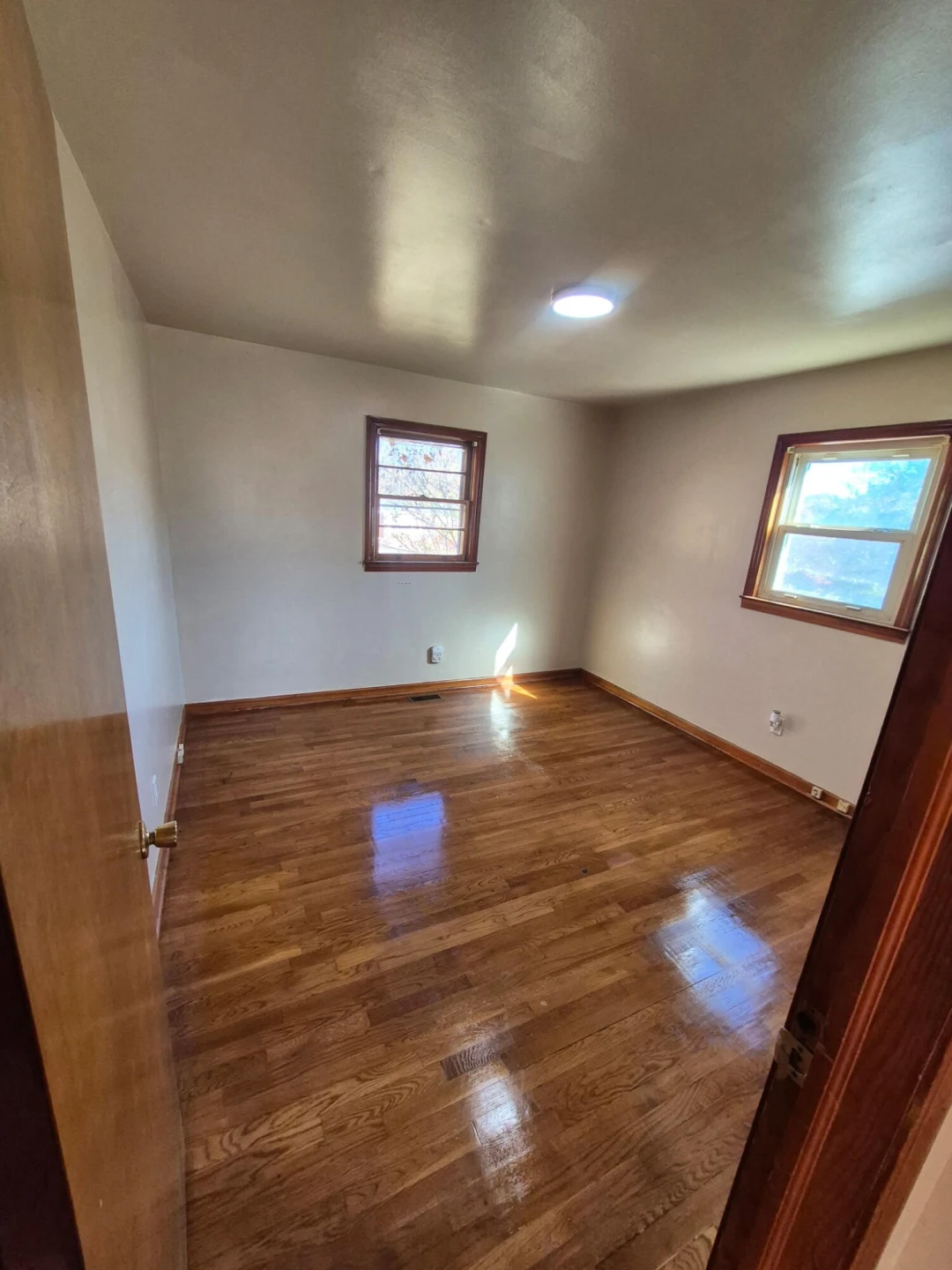 36 Westwood CT - Photo 8