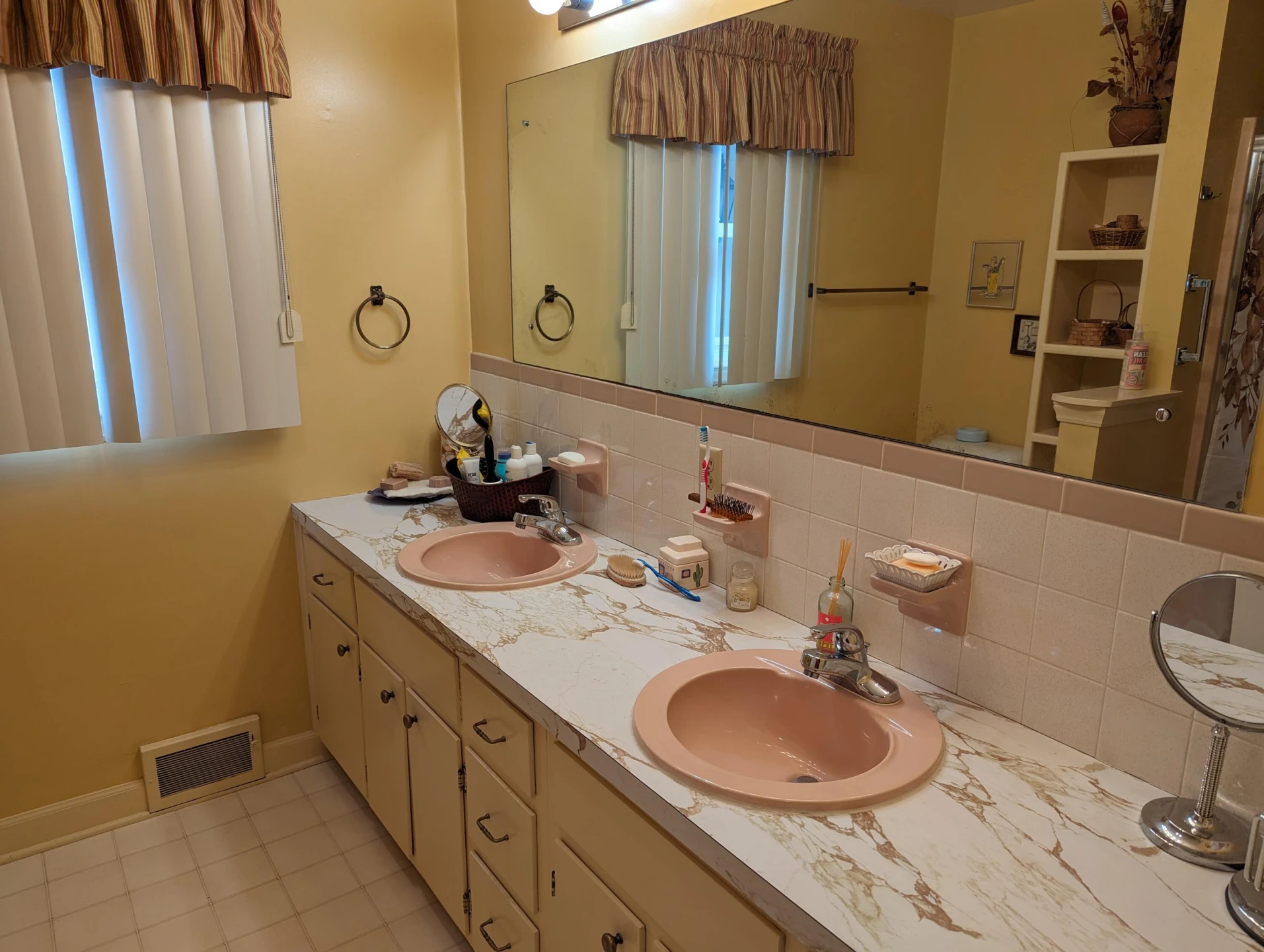 150 Lawndale ST - Photo 42