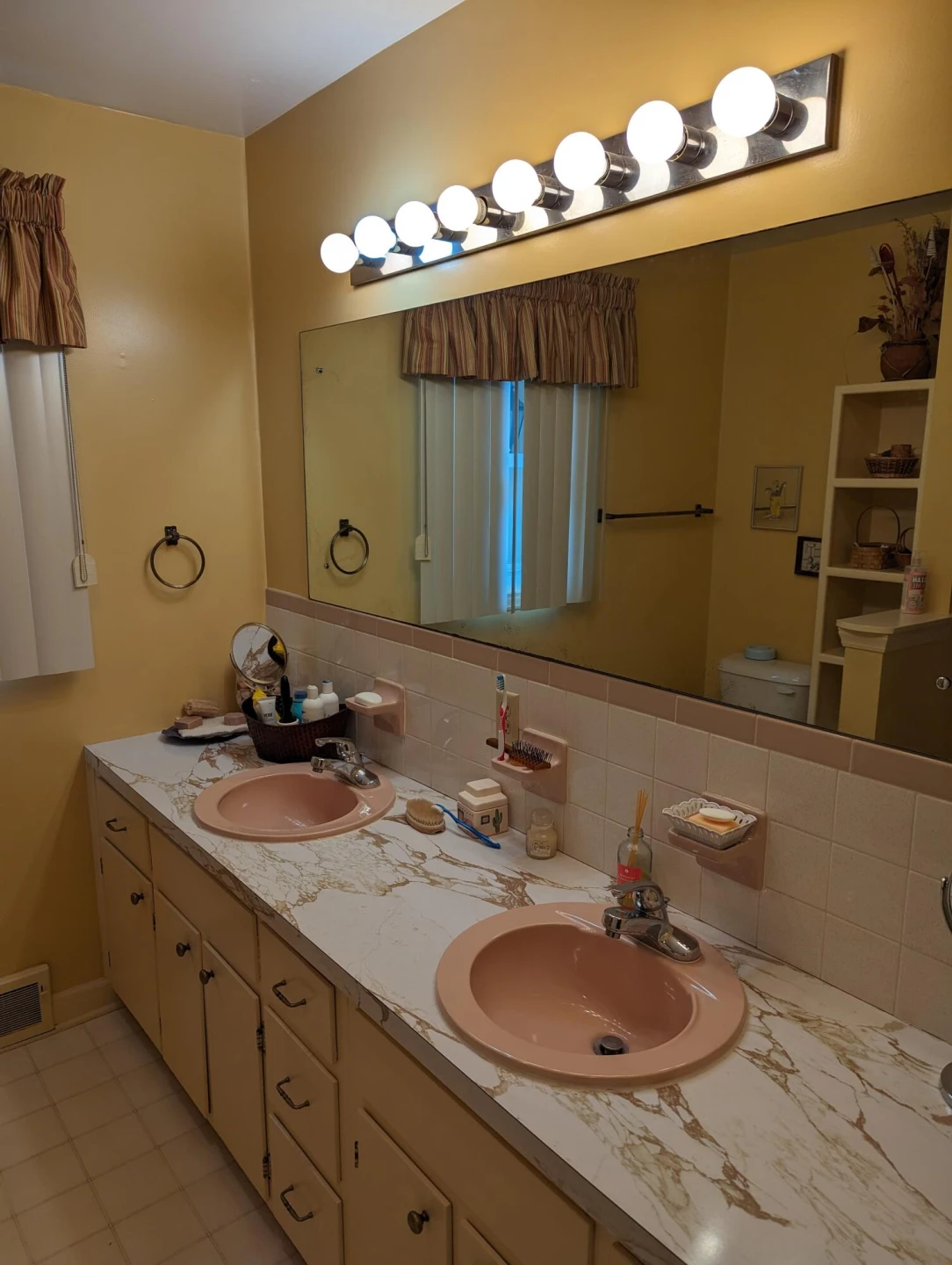 150 Lawndale ST - Photo 43