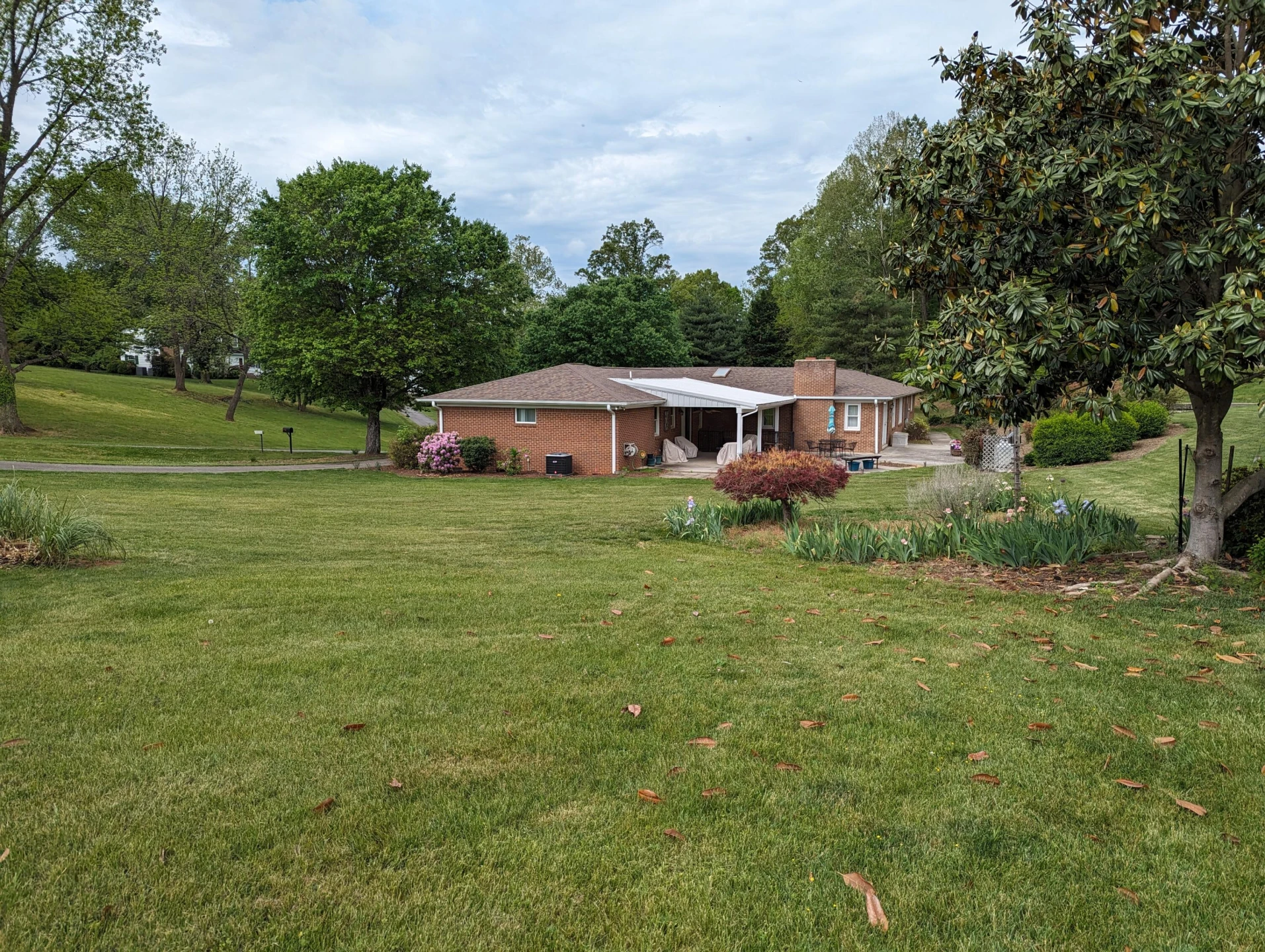 150 Lawndale ST - Photo 57