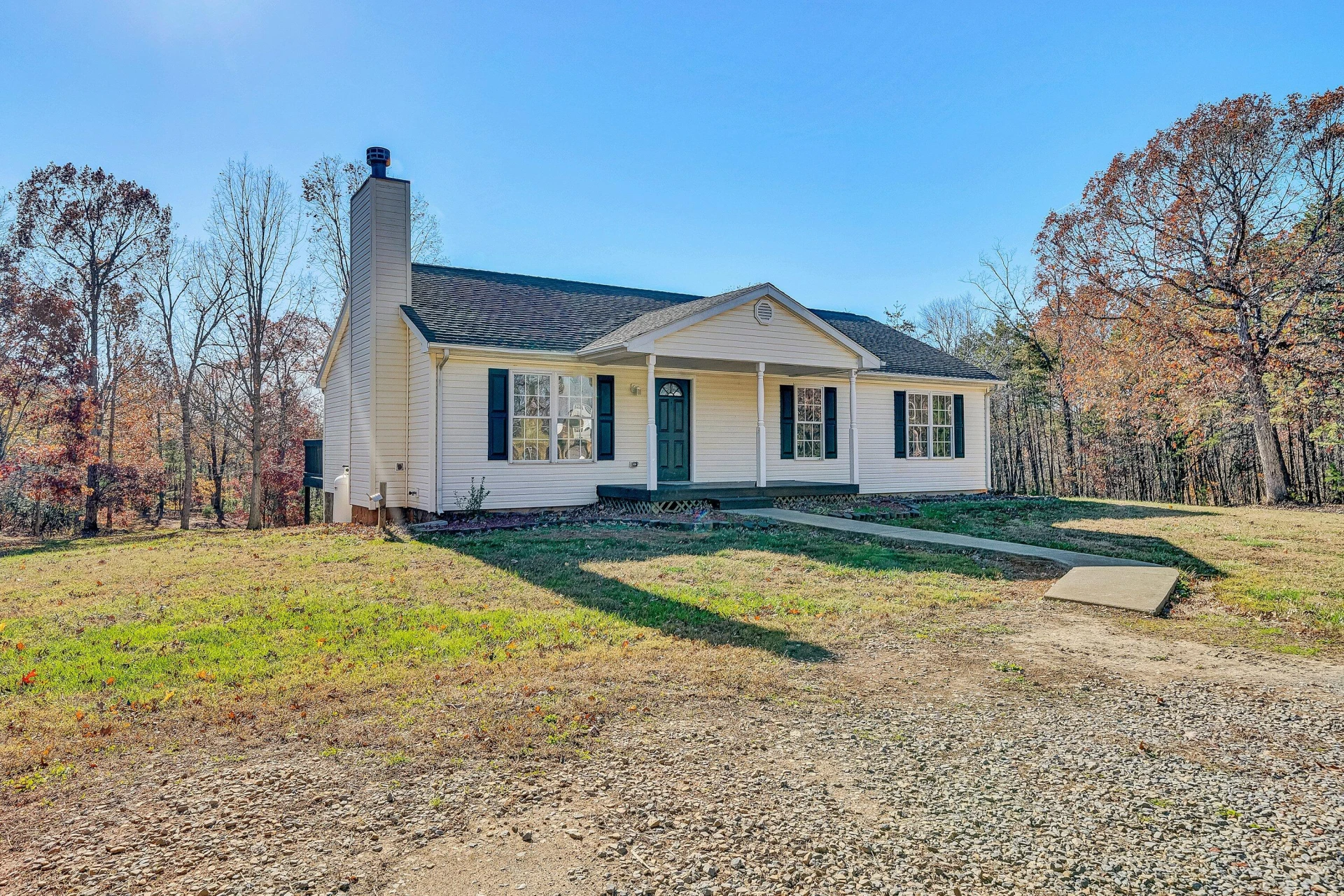 3949 Diamond Hill RD