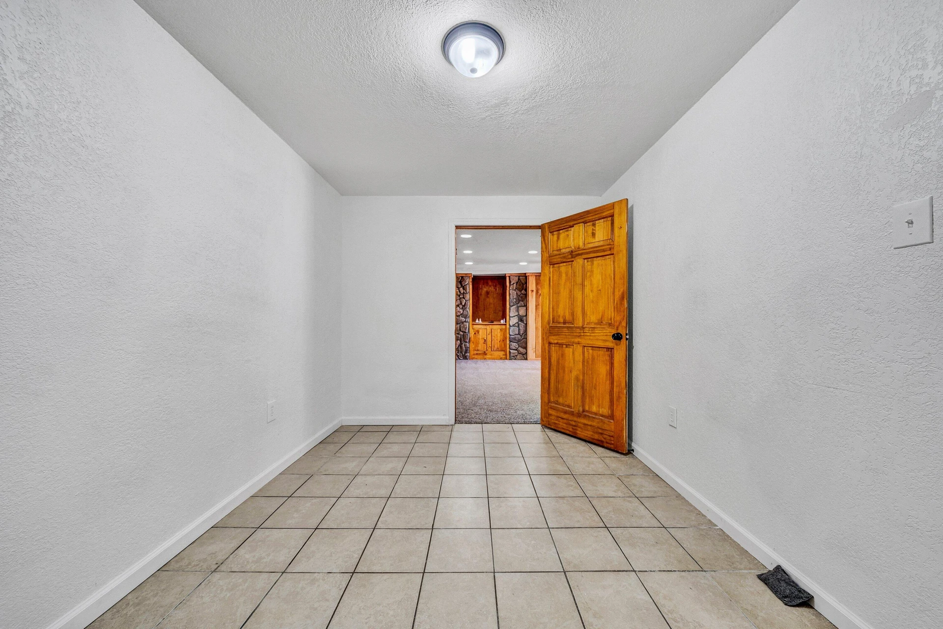 3949 Diamond Hill RD - Photo 18