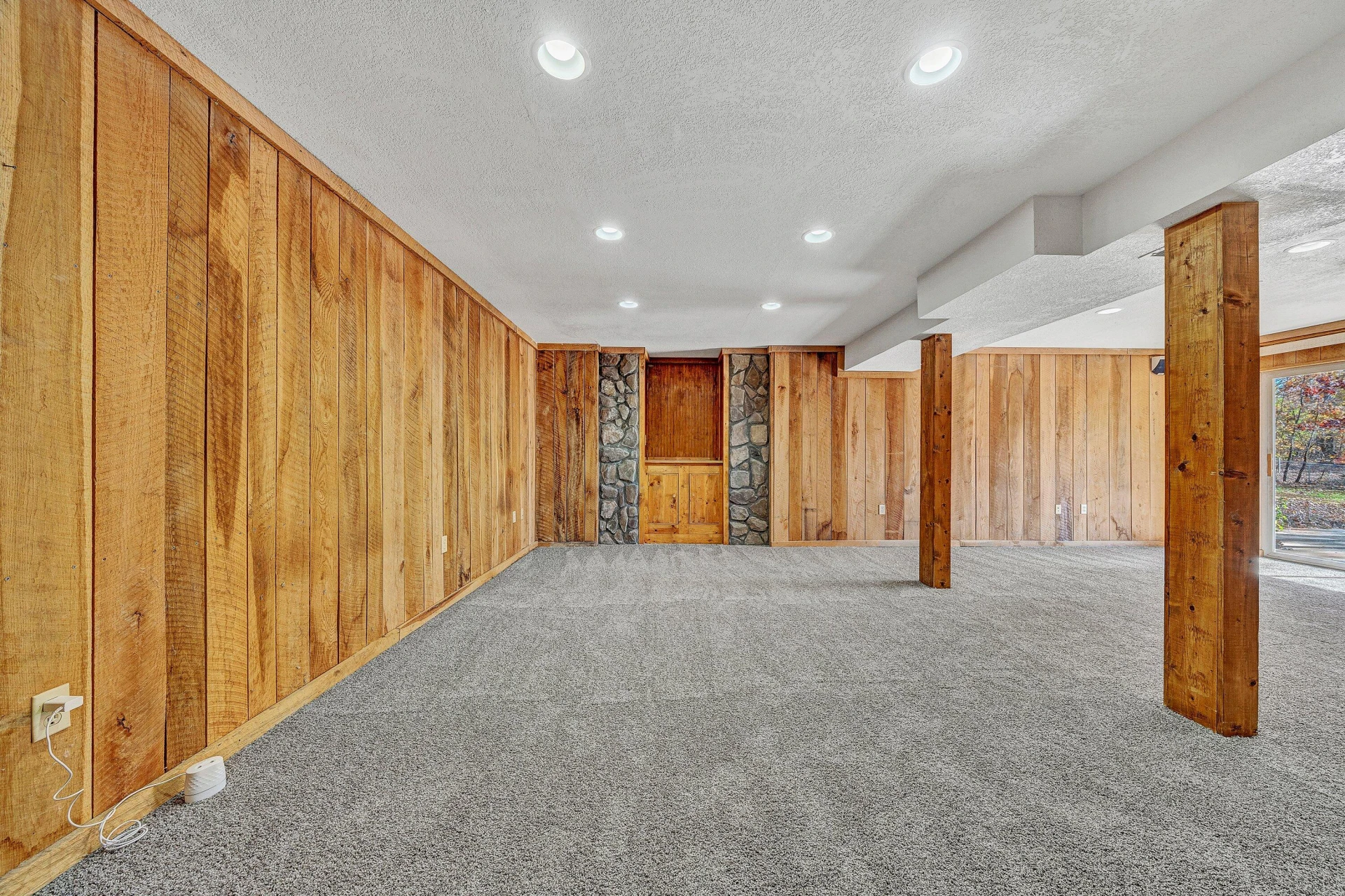 3949 Diamond Hill RD - Photo 19